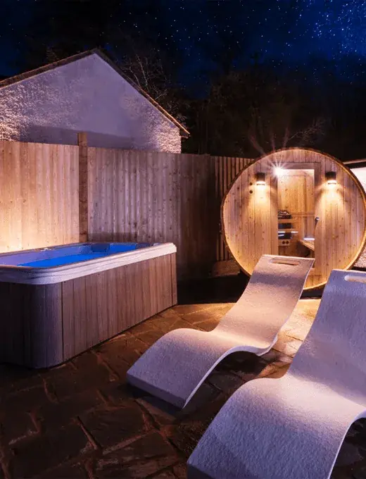 Artesian Spas 743D Deluxe Hot Tub official product view 2