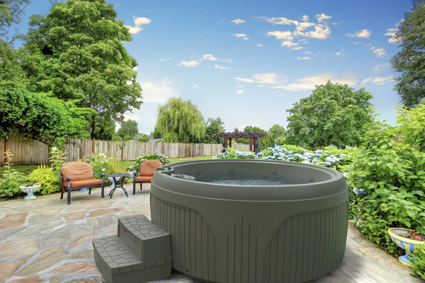 DreamMaker Spas Core 1800R Plug-and-Play Hot Tub official product view 5