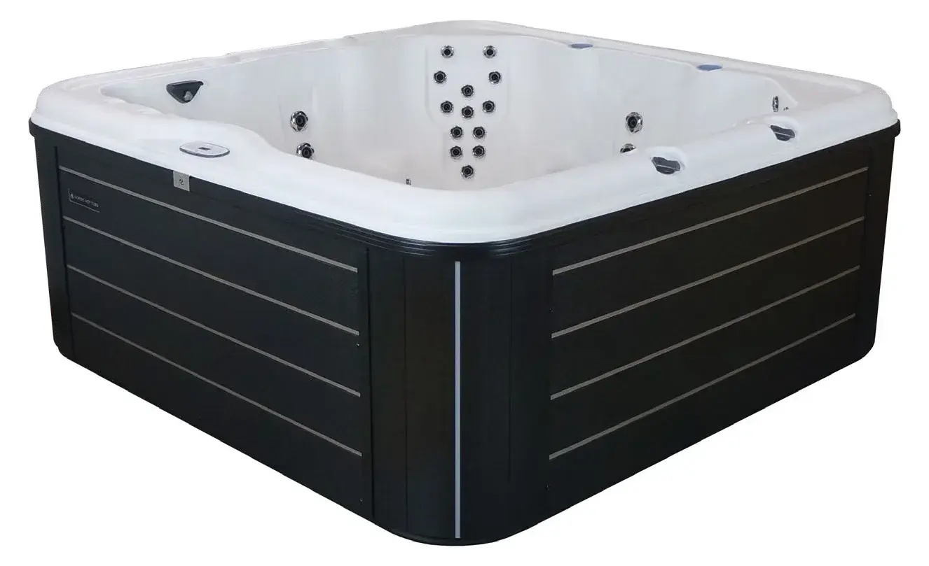 Nordic Hot Tubs Luxury Series Encore LS™ Hot Tub official product view 4