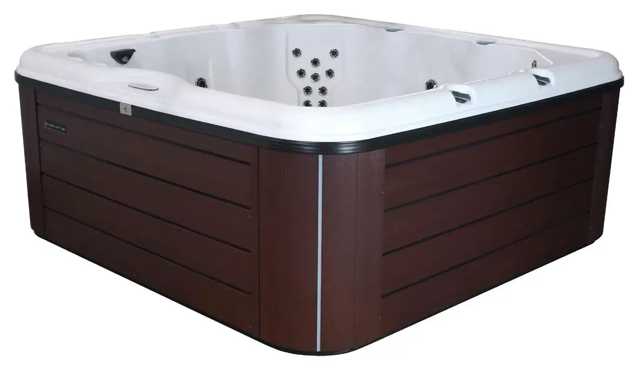 Nordic Hot Tubs Sport Edition Encore SE™ Hot Tub official product view 4